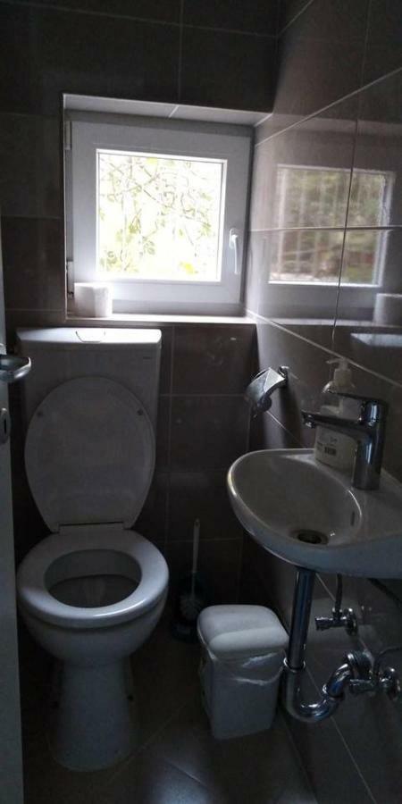 Holiday House Maretta - Apartment No 1 Луково-Шугарье Экстерьер фото