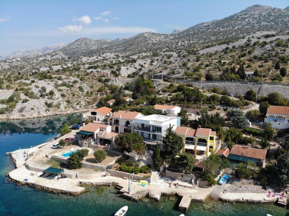 Holiday House Maretta - Apartment No 1 Луково-Шугарье Экстерьер фото